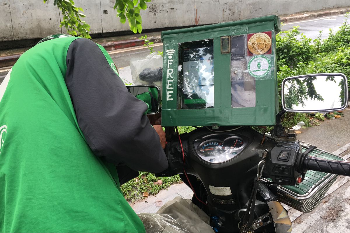 Outstanding Grab driver in Saigon